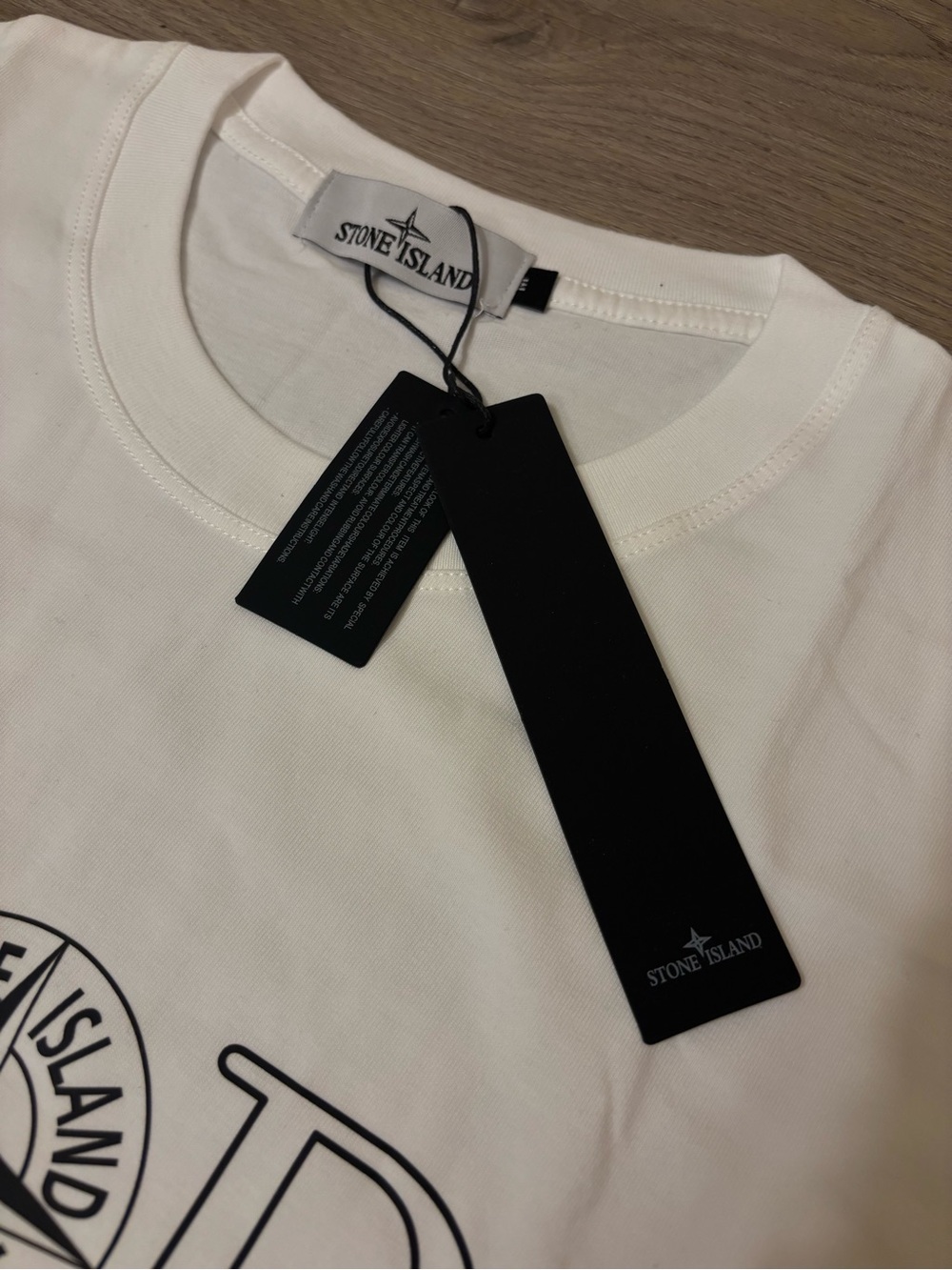 Dior White Short-Sleeve Logo Crewneck T-Shirt - Picture 4 of 5